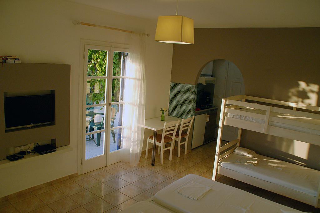 Apartment Handrina *